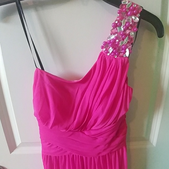 Prom Dress - Picture 2 of 5